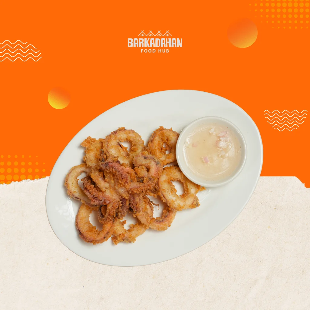 Fried calamari with dipping sauce